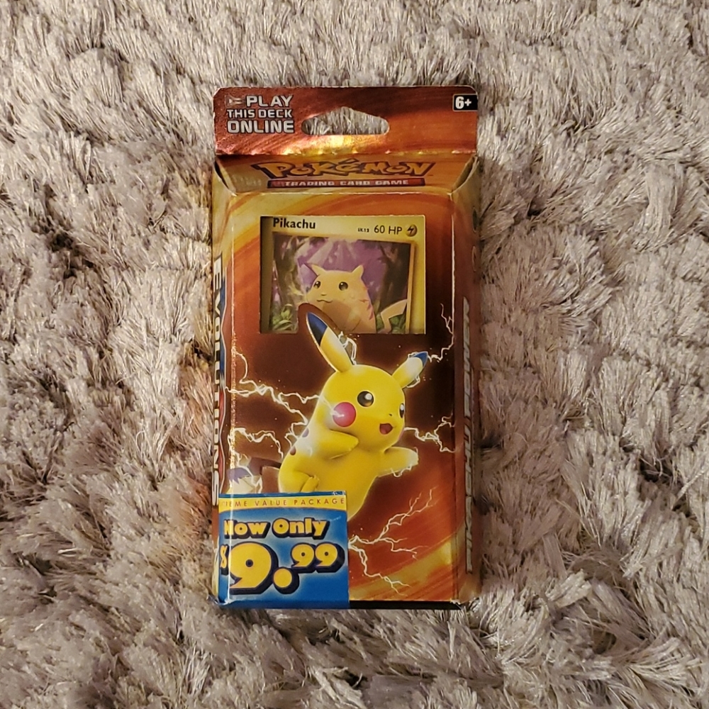 Pokemon Evolutions Pikachu Theme Deck (New)!